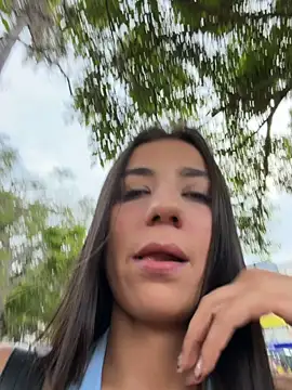 Snapshot of -juicy_ chatting on March 2026 10:42:01 PM -juicy online show from March 2026 10:42:01 PM