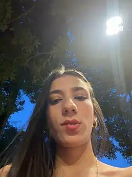 Snapshot of -juicy_ chatting on June 2026 11:24:02 PM -juicy online show from June 2026 11:24:02 PM