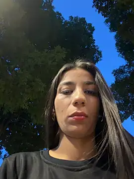 -juicy  online show from July 2026 11:29:02 PM