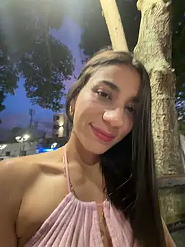 -juicy  online show from July 2026 11:37:01 PM