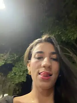 -juicy  online show from August 2026 11:50:01 PM