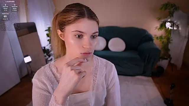 Angell Wild online show from April 2026 12:56:01 PM