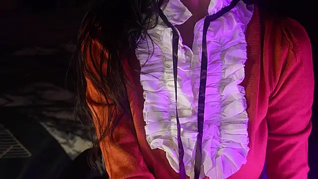 Snapshot of NidhiChandra chatting on November 2025 08:35:01 AM NidhiChandra online show from November 2025 08:35:01 AM