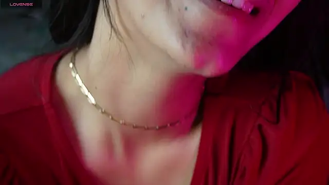 Snapshot of NidhiChandra chatting on March 2026 06:52:01 AM NidhiChandra online show from March 2026 06:52:01 AM