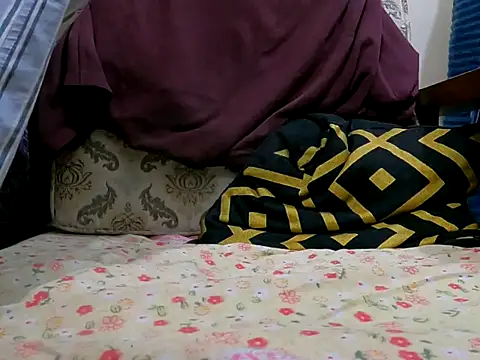 Snapshot of DhakaBabe chatting on March 2026 07:11:01 PM DhakaBabe online show from March 2026 07:11:01 PM