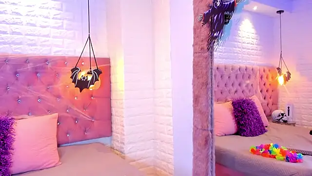 Snapshot of anette_bennet chatting on October 2025 07:29:02 PM anette bennet online show from October 2025 07:29:02 PM