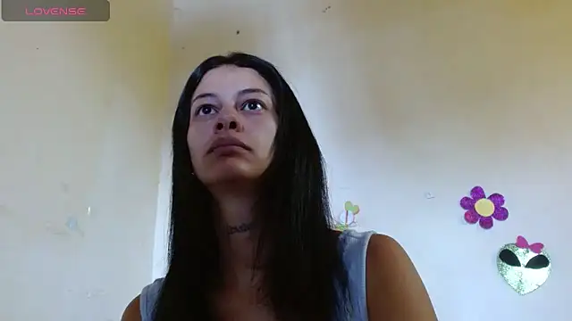 Akasha001 online show from November 2025 12:16:02 PM