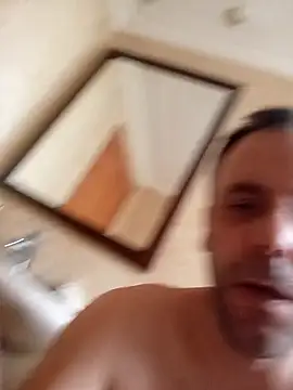 Snapshot of manchego85 chatting on April 2026 03:39:02 PM manchego85 online show from April 2026 03:39:02 PM