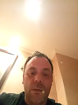 Snapshot of manchego85 chatting on April 2026 09:49:02 PM manchego85 online show from April 2026 09:49:02 PM