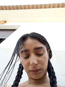 Snapshot of CandyFoxter_ chatting on October 2025 08:13:02 AM CandyFoxter  online show from October 2025 08:13:02 AM