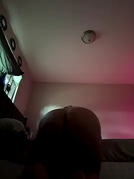 1n0nlythroat online show from September 2025 09:15:02 PM