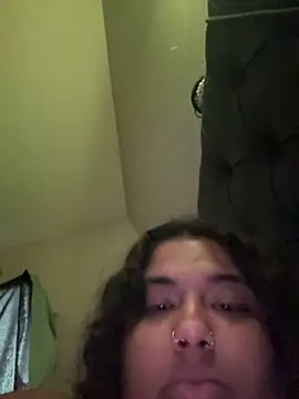 1n0nlythroat online show from November 2025 09:06:01 PM