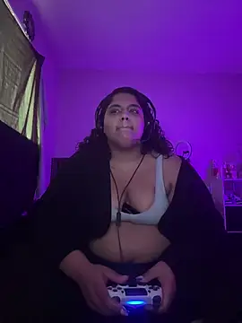 Snapshot of 1n0nlythroat chatting on January 2026 07:17:01 PM 1n0nlythroat online show from January 2026 07:17:01 PM