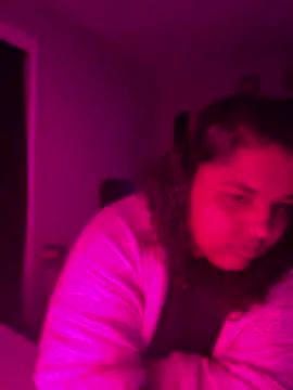 Snapshot of 1n0nlythroat chatting on January 2026 01:19:01 AM 1n0nlythroat online show from January 2026 01:19:01 AM