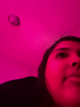 Snapshot of 1n0nlythroat chatting on January 2026 11:09:01 PM 1n0nlythroat online show from January 2026 11:09:01 PM