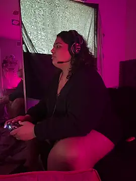 Snapshot of 1n0nlythroat chatting on January 2026 09:20:01 PM 1n0nlythroat online show from January 2026 09:20:01 PM