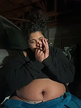 Snapshot of 1n0nlythroat chatting on January 2026 11:25:01 AM 1n0nlythroat online show from January 2026 11:25:01 AM