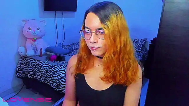 lillykittyy online show from December 2025 08:27:02 PM