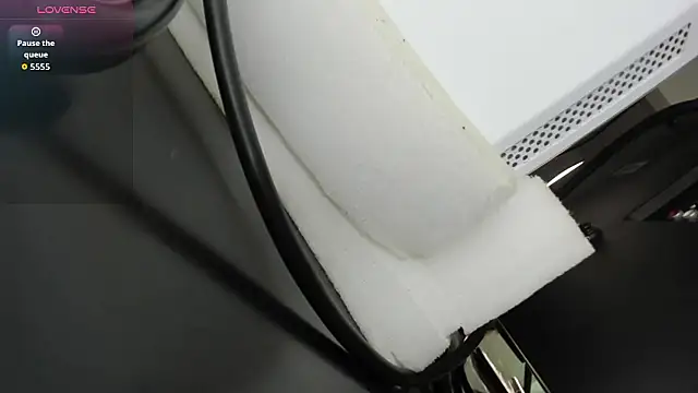 blue wxw online show from January 2026 02:59:02 AM