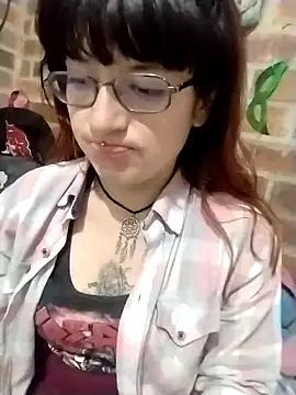  Alaskamisa online show from November 2025 12:24:02 AM