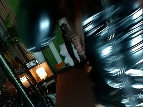 Snapshot of kendallxsubhunter chatting on October 2025 11:03:01 AM kendallxsubhunter online show from October 2025 11:03:01 AM