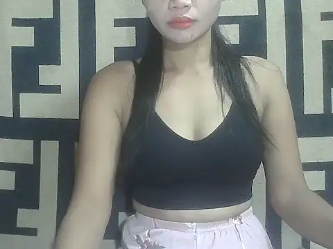 Snapshot of pretty_asian_xx chatting on January 2026 05:12:01 AM pretty asian xx online show from January 2026 05:12:01 AM
