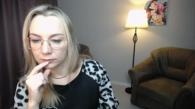 Ava Elior online show from February 2026 10:47:01 AM