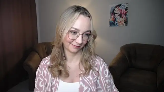 Snapshot of Ava_Elior chatting on June 2026 11:36:02 AM Ava Elior online show from June 2026 11:36:02 AM