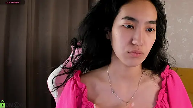 FlirtyAura online show from December 2025 03:11:02 AM