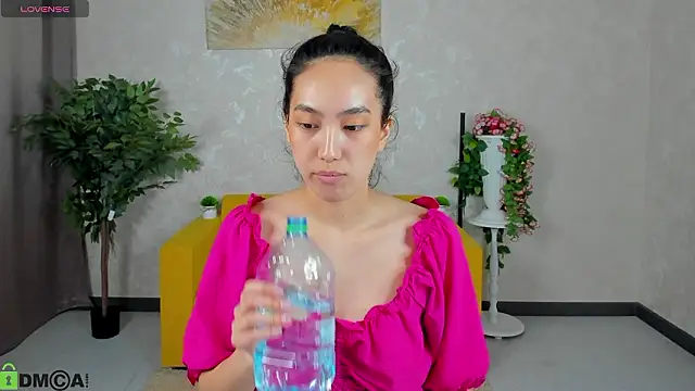 Snapshot of FlirtyAura chatting on February 2026 03:51:02 AM FlirtyAura online show from February 2026 03:51:02 AM