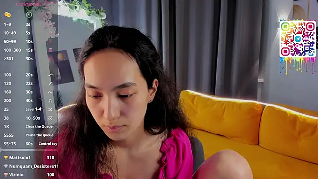 Snapshot of FlirtyAura chatting on April 2026 12:06:01 PM FlirtyAura online show from April 2026 12:06:01 PM