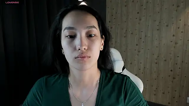 Snapshot of FlirtyAura chatting on April 2026 03:53:02 AM FlirtyAura online show from April 2026 03:53:02 AM