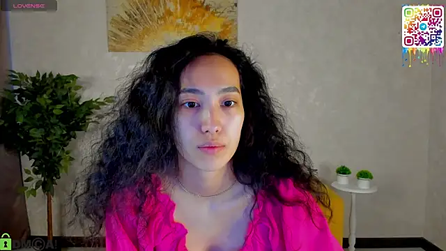 Snapshot of FlirtyAura chatting on April 2026 03:52:01 AM FlirtyAura online show from April 2026 03:52:01 AM