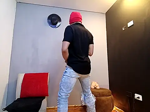 jhonny thes28 online show from October 2025 02:43:02 AM