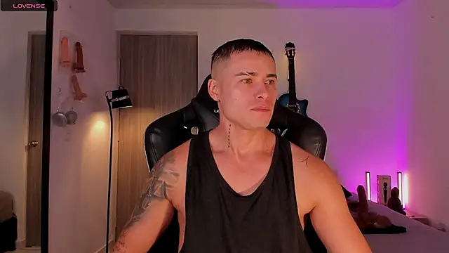 Snapshot of connorsmiith chatting on July 2026 11:47:02 AM connorsmiith online show from July 2026 11:47:02 AM