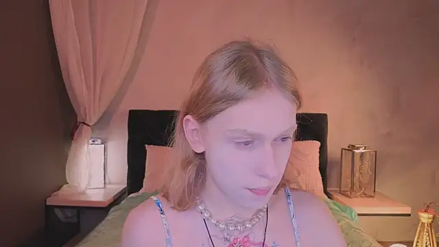 BarbieRichy online show from November 2025 12:37:02 PM