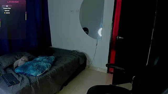 Levi ferrer1 online show from October 2025 06:16:02 PM