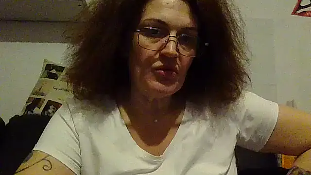 RubyyRosee online show from February 2026 09:38:01 PM