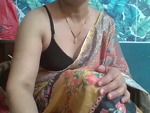 Marathi q4een01 online show from April 2026 06:13:01 AM