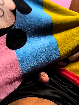 Snapshot of Hhhhh685889 chatting on September 2025 05:24:02 PM Hhhhh685889 online show from September 2025 05:24:02 PM