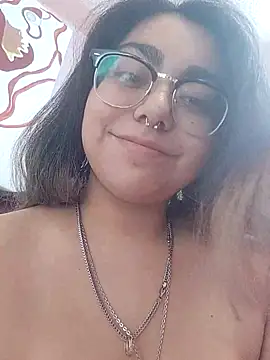 Lovelyrainn online show from December 2025 05:51:02 PM