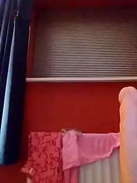 Snapshot of Sophrob96x chatting on March 2026 08:05:01 PM Sophrob96x online show from March 2026 08:05:01 PM