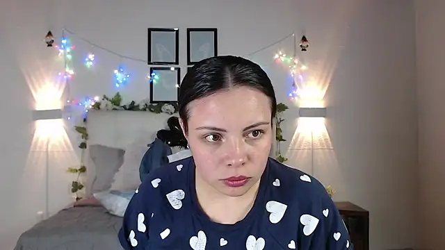 Megan 05  online show from February 2026 07:03:02 PM