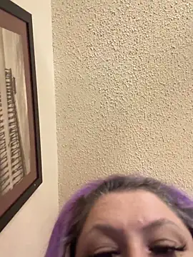 BigMfLuther online show from April 2026 06:03:01 AM