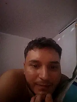 Snapshot of Hotguys111 chatting on September 2025 05:22:01 AM Hotguys111 online show from September 2025 05:22:01 AM