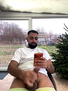 bignasthairy online show from December 2025 10:11:01 AM