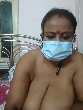 Snapshot of Barna_Love chatting on December 2025 05:42:02 PM Barna Love online show from December 2025 05:42:02 PM