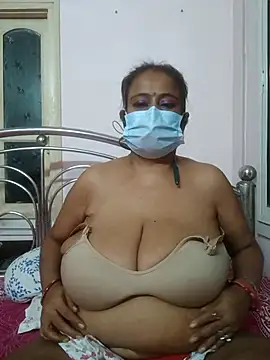 Snapshot of Barna_Love chatting on December 2025 07:53:02 PM Barna Love online show from December 2025 07:53:02 PM