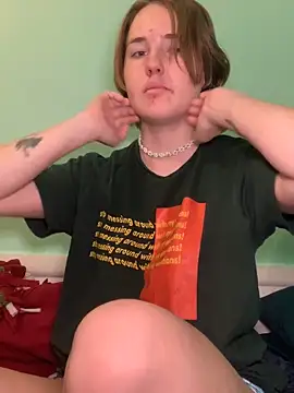 angelbliss10100 online show from November 2025 04:42:01 PM