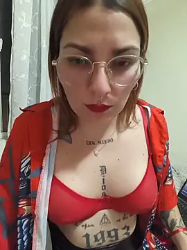 Snapshot of xjuanaxmaldadxxx chatting on June 2026 02:05:01 AM xjuanaxmaldadxxx online show from June 2026 02:05:01 AM